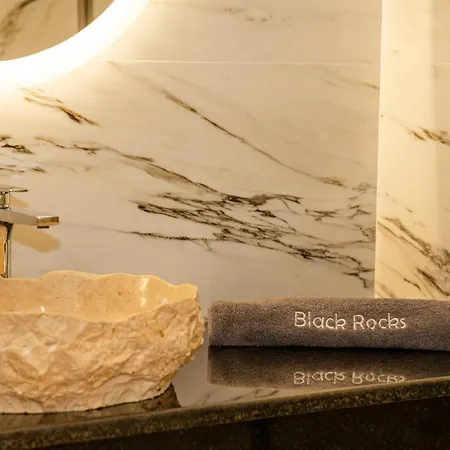 Black Rocks Family, Luxury Seafront Maisonette Semesterbostad Agios Gordios (Corfu)