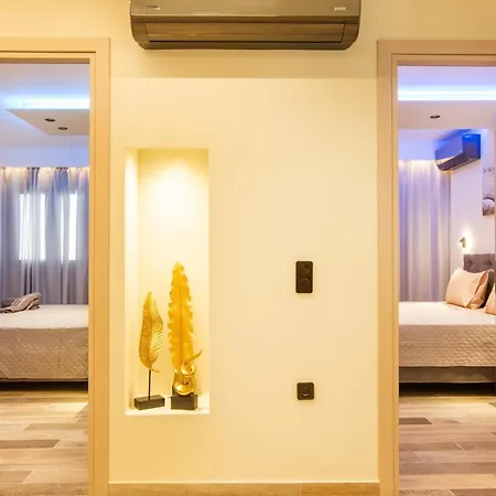 Black Rocks Family, Luxury Seafront Maisonette 아기오스고르디오스